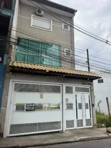 Casa com 3 Quartos para alugar, 330m² no Jardim Belval, Barueri