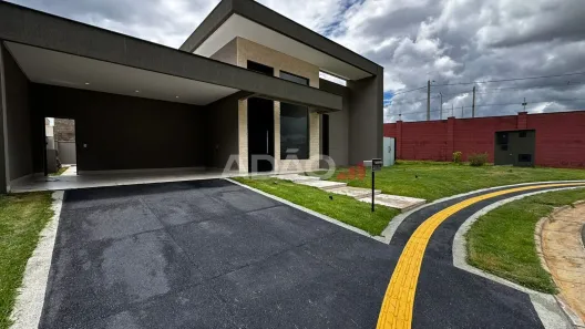 Casa de Condomínio com 3 Quartos à venda, 213m² no Jardins Nápoles, Senador Canedo