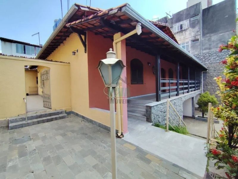 Casa com 3 quartos — Caiçaras, Belo Horizonte