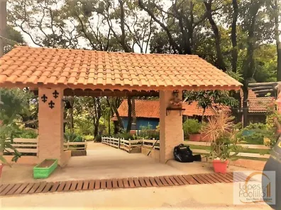 Fazenda/Sítio com 8 Quartos à venda, 800m² no Laranja Azeda, Atibaia