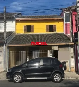 Sobrado com 3 Quartos à venda, 118m² no Vila Veneziani, São José dos Campos