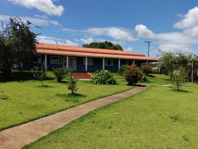Fazenda/Sítio com 3 Quartos à venda, 310m² no Vila Fiori, Sorocaba