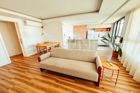 Apartamento com 2 Quartos à venda, 75m² no Independência, Porto Alegre