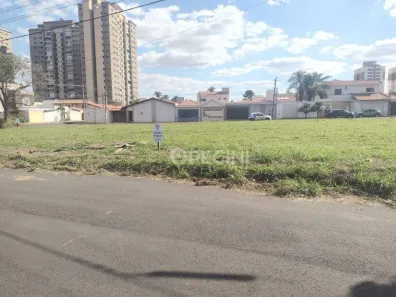 Lote/Terreno à venda, 256m² no Jardim Matheus Maniero, Rio Claro