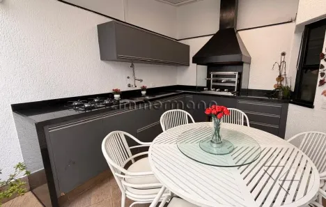Sobrado com 4 Quartos à venda, 272m² no Vila Madalena, São Paulo
