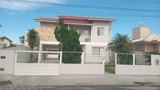 Casa com 3 Quartos à venda, 220m² no Centro, Palhoça