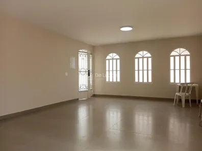 Casa com 3 Quartos à venda, 198m² no Parque São Quirino, Campinas