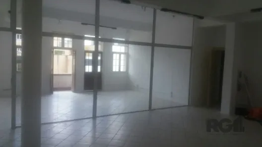 Sala Comercial para alugar, 99m² no Centro Histórico, Porto Alegre