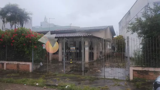Casa com 5 Quartos à venda, 235m² no Sumaré, Caraguatatuba