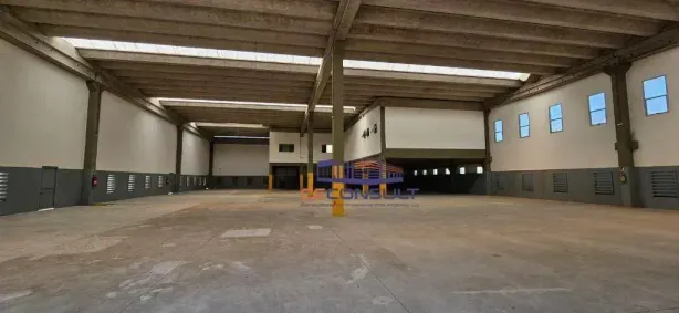 Galpão/Depósito/Armazém para venda ou aluguel, 1746m² no Jardim Eliane, Cotia
