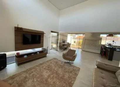 Casa de Condomínio com 3 Quartos à venda, 245m² no Residencial Primavera, Piratininga