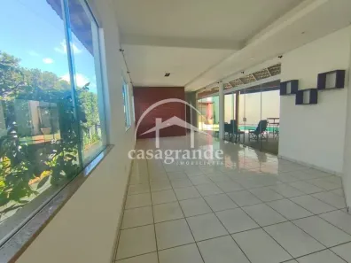 Casa com 3 Quartos à venda, 301m² no Cidade Jardim, Uberlândia