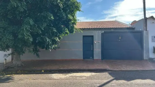 Casa com 3 Quartos à venda, 191m² no Jardim Imá, Campo Grande