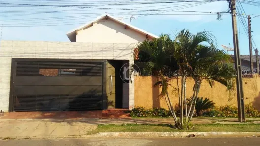 Sobrado com 3 Quartos à venda, 280m² no Coronel Antonino, Campo Grande