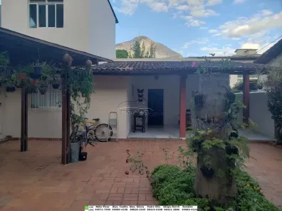 Casa com 3 Quartos à venda, 360m² no Ilha dos Araújos, Governador Valadares