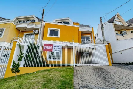 Sobrado com 3 Quartos à venda, 165m² no Pilarzinho, Curitiba