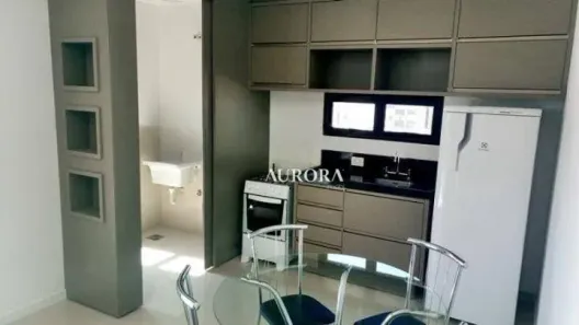 Apartamento com 1 Quarto para alugar, 51m² no Centro, Londrina