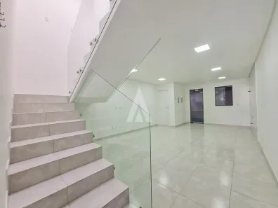 Sobrado com 2 Quartos à venda, 110m² no Costa e Silva, Joinville