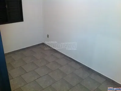Apartamento com 2 Quartos para alugar, 42m² no Centro, São Carlos