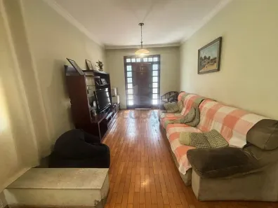 Casa com 4 Quartos à venda, 254m² no São Lucas, Belo Horizonte