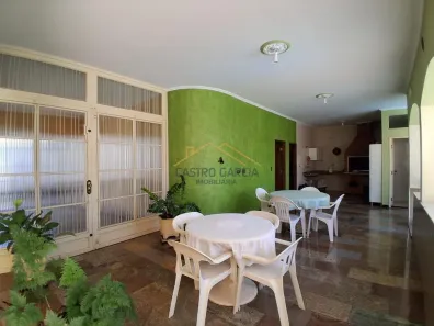 Casa com 5 Quartos para alugar, 337m² no Jardim da Colina, Americana