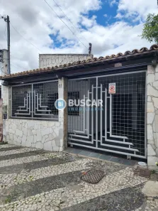 Casa com 2 Quartos à venda, 122m² no Centro, Feira de Santana
