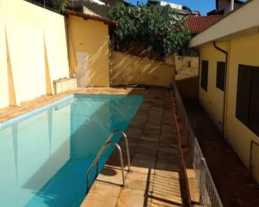Casa com 4 Quartos à venda, 560m² no Parque São Quirino, Campinas