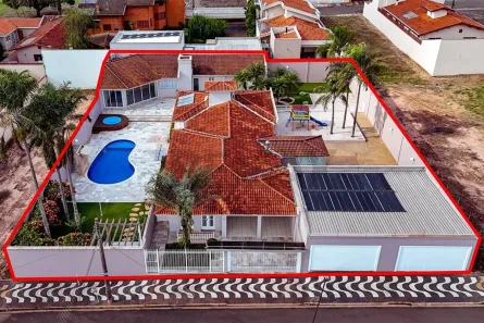 Casa com 4 Quartos à venda, 525m² no Jardim Universitário, Araras
