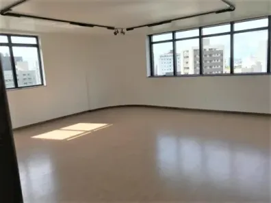 Sala Comercial à venda, 55m² no Santa Efigênia, Belo Horizonte