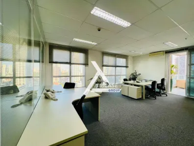 Sala Comercial à venda, 84m² no Vila São Francisco (Zona Sul), São Paulo