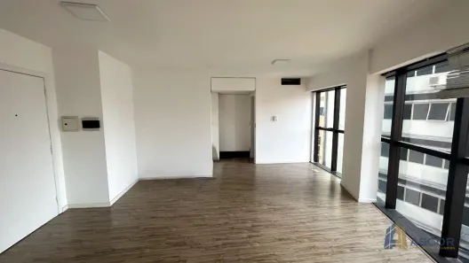 Sala Comercial à venda, 33m² no Centro, Florianópolis