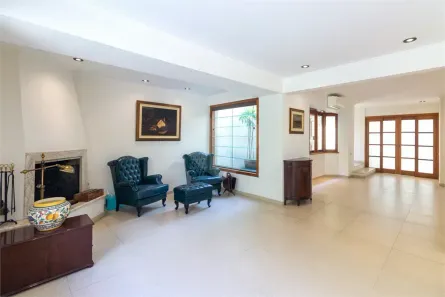 Casa com 3 Quartos à venda, 260m² no Jardim Europa, São Paulo