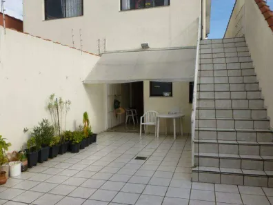 Sobrado com 3 Quartos à venda, 263m² no Vila Firmiano Pinto, São Paulo