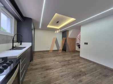 Casa com 3 Quartos para alugar, 250m² no Parque da Matriz, Cachoeirinha