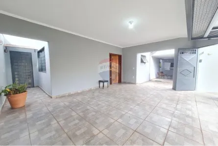 Casa com 3 Quartos à venda, 162m² no Jardim Teixeira, Orlândia