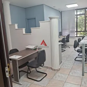 Sala Comercial à venda, 32m² no Jardim Pereira do Amparo, Jacareí