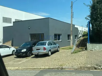 Galpão/Depósito/Armazém para alugar, 256m² no Macuco, Valinhos