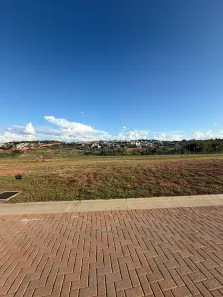 Lote/Terreno à venda, 604m² no Residencial Jardins Londres, Goiânia