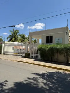 Apartamento com 2 Quartos para alugar, 48m² no Aeroporto, Juazeiro do Norte