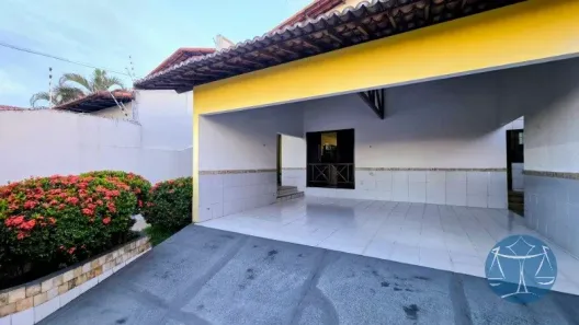 Casa com 4 Quartos à venda, 284m² no Capim Macio, Natal