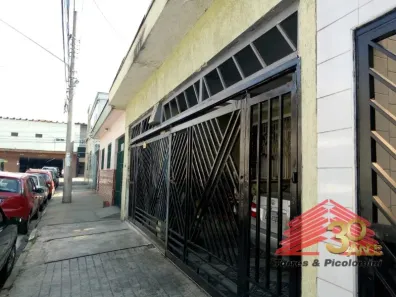 Casa com 3 Quartos à venda, 250m² no Água Rasa, São Paulo