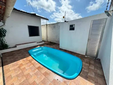 Casa de Condomínio com 2 Quartos à venda, 80m² no Quarenta Horas (Coqueiro), Ananindeua