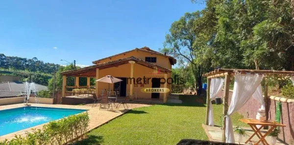 Fazenda/Sítio com 4 Quartos à venda, 300m² no Santa Luzia, Bragança Paulista