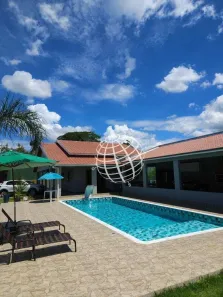 Fazenda/Sítio com 3 Quartos à venda, 260m² no Estância San Remo, Atibaia