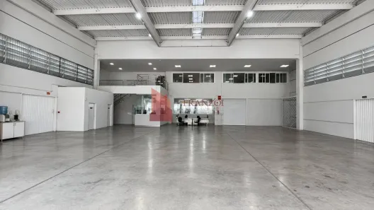 Ponto Comercial para alugar, 2189m² no Ressacada, Itajaí