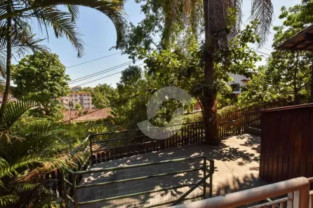 Casa de Condomínio com 4 Quartos à venda, 600m² no Maceió, Niterói