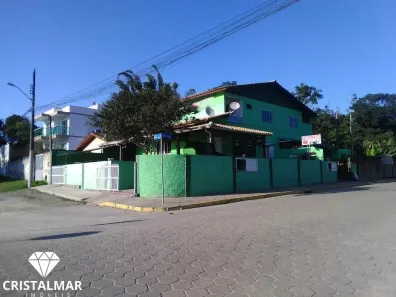 Casa com 4 Quartos à venda, 259m² no Bombas, Bombinhas