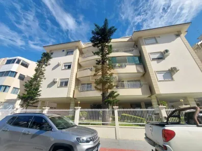 Apartamento com 3 Quartos para alugar, 99m² no Canasvieiras, Florianópolis