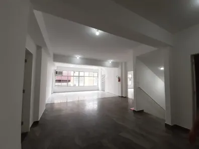 Ponto Comercial à venda, 460m² no Centro, Florianópolis