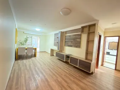 Casa de Condomínio com 3 Quartos para alugar, 198m² no Jardim Imperial, Cuiabá